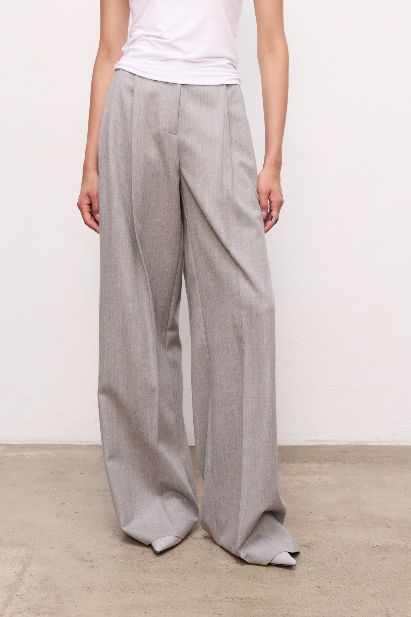 SIGNATURE PANTS