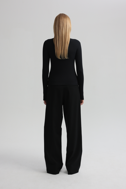 LONGSLEEVE IN BLACK 2.0