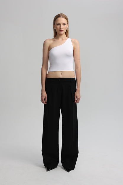 ASYMMETRIC TOP IN WHITE 2.0
