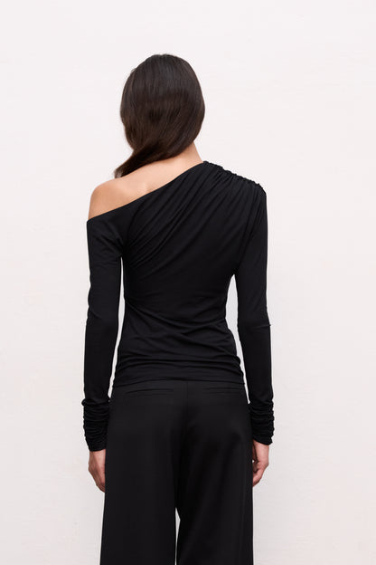 ASYMMETRIC LONGSLEEVE