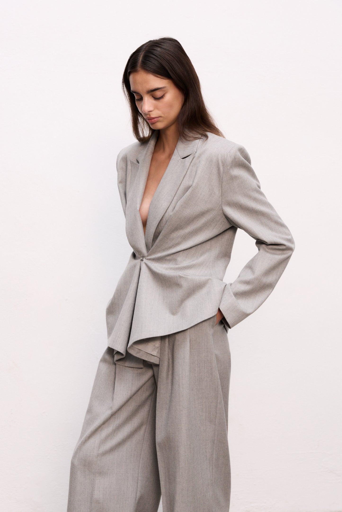 SCULPT BLAZER